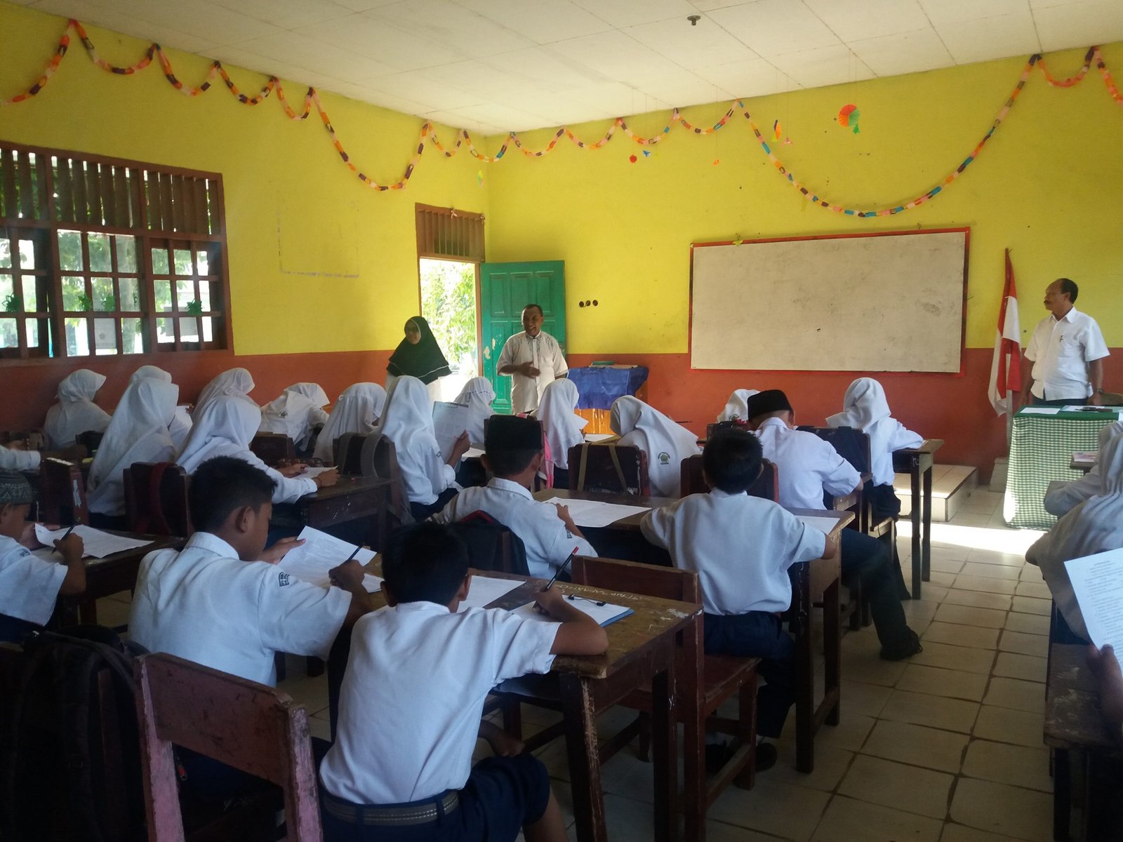 MTs Negeri 1 Sanana Akan Melaksanakan Les Bahasa  dalam menunjang kemampuan Interpersonal skill